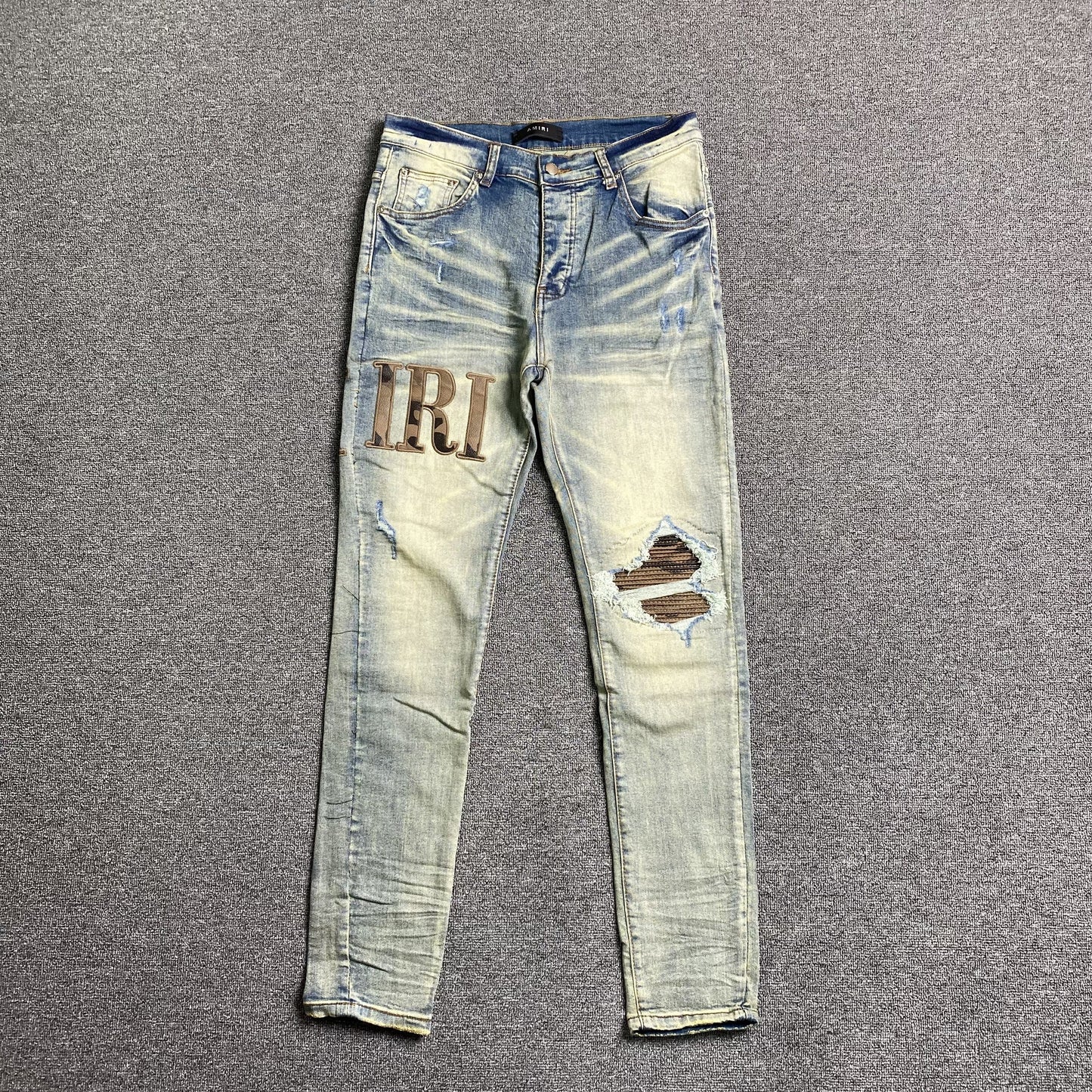 Amiri Jeans