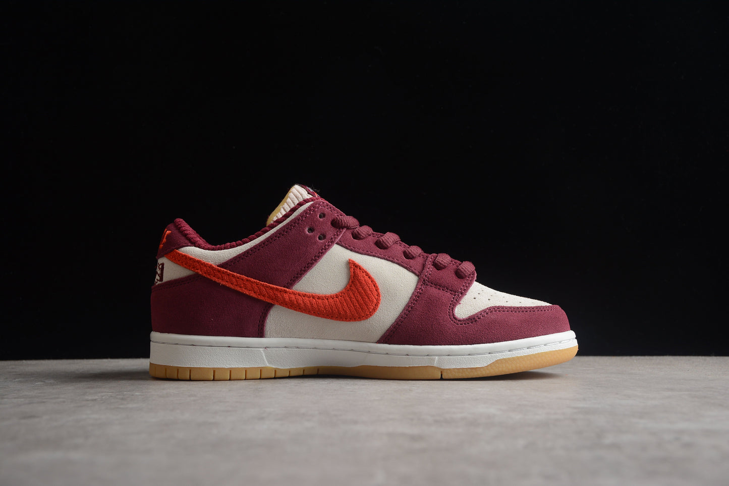 Nike SB Dunk Low Skate Like a Girl