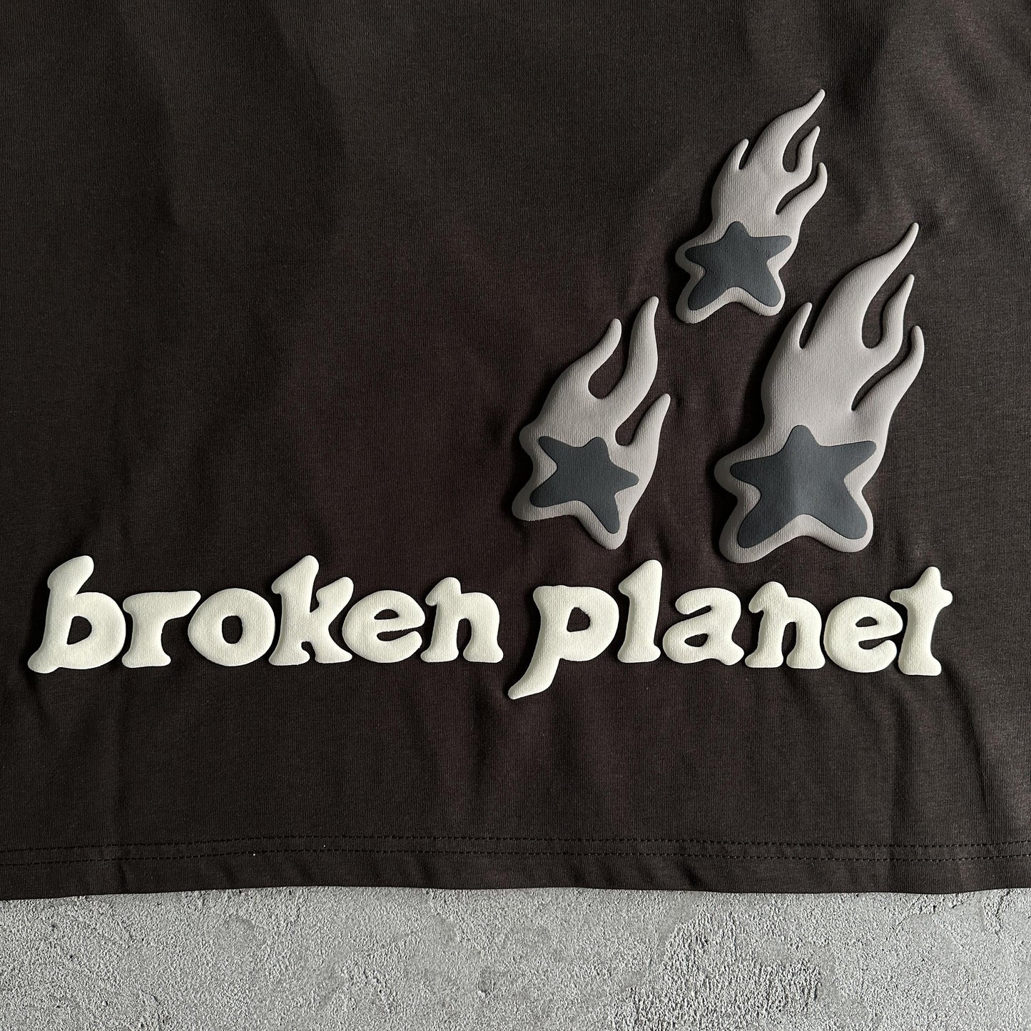 Broken Planet Heartess Love Tshirt-mocha