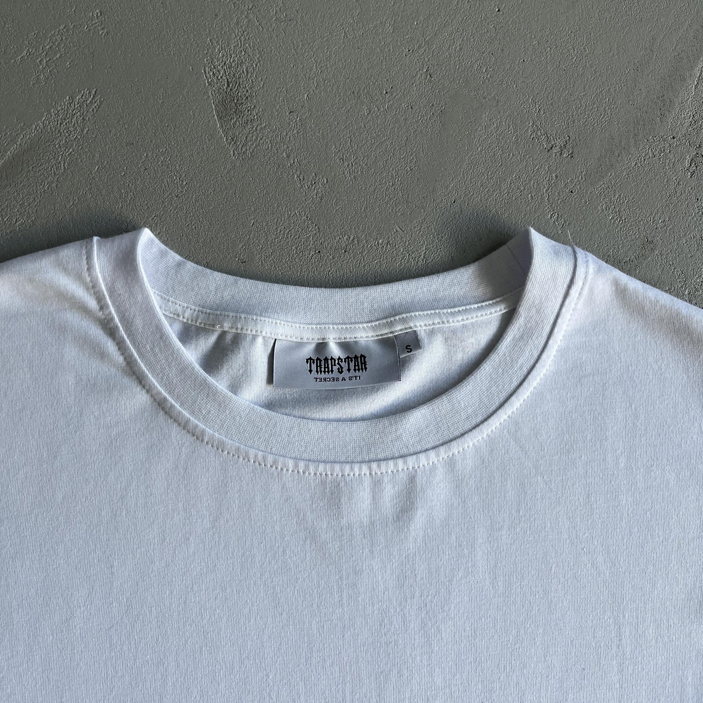 Trapstar Script Fade Tshirt