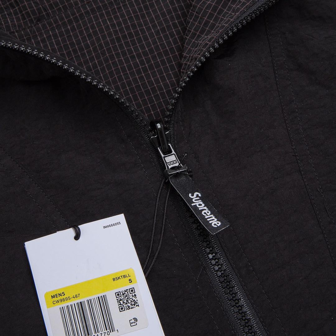 Supreme X Nike Whindshell Jacket