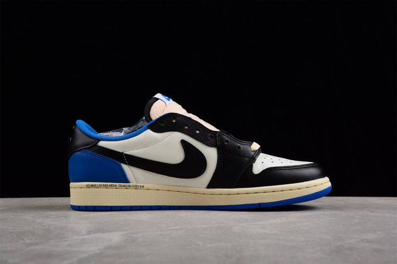 Jordan 1 Retro Low OG SP Fragment x Travis Scott