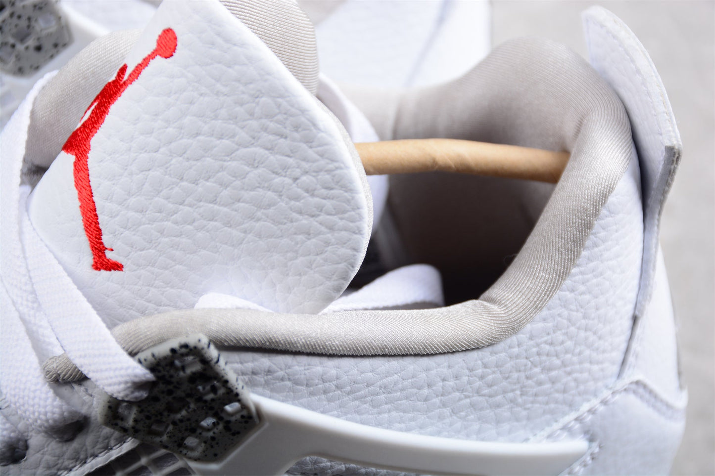 AIR JORDAN 4 " WHITE OREO "