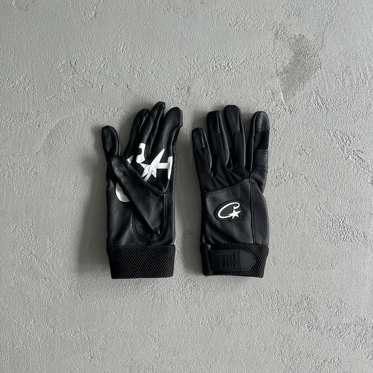 Corteiz Black Leather Gloves