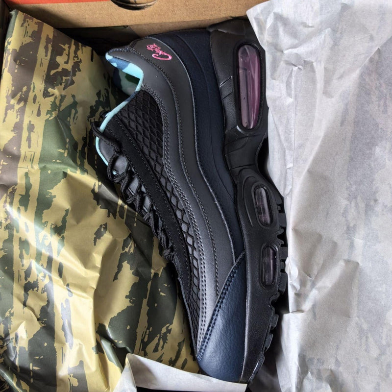 Corteiz x Air Max 95 Pink Bean