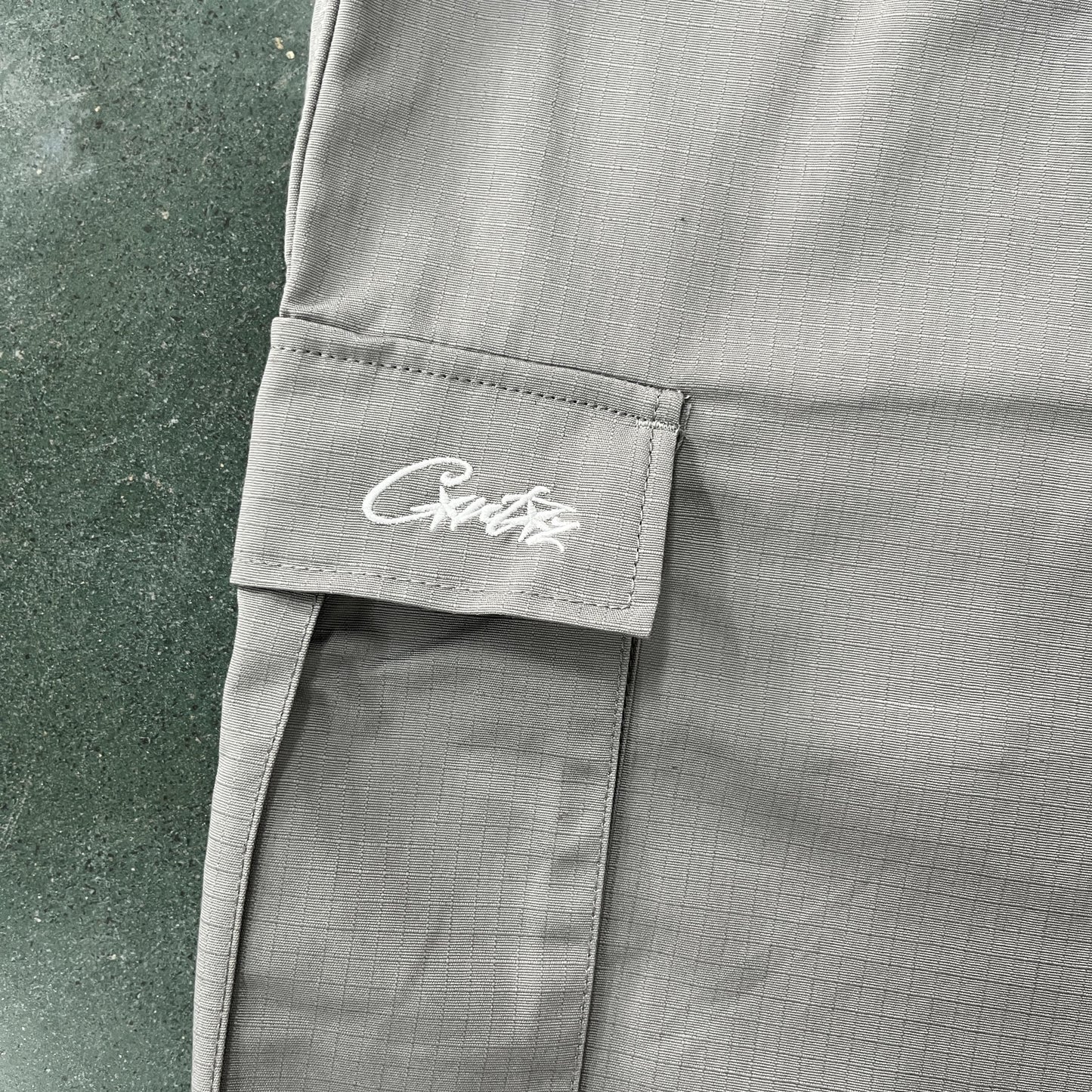 Corteiz Alcatraz Cargo Shorts v1:1