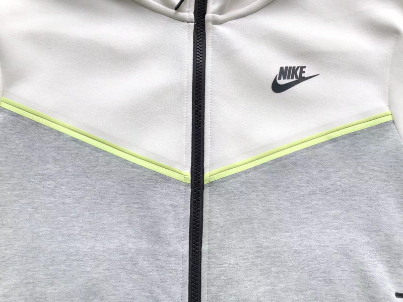 Nike Sportswear Techfleece Suit