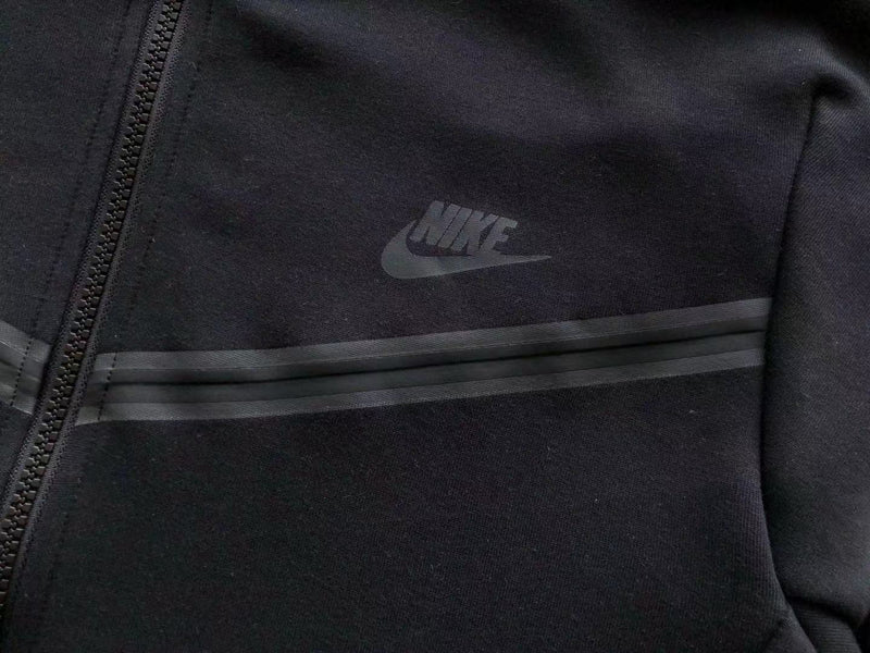 Nike Sportswear Techfleece Suit