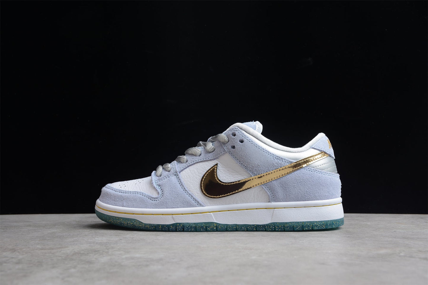 Nike SB Dunk Low Sean Cliver