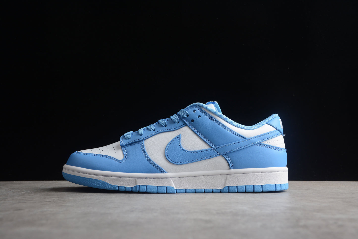 Nike Dunk Low University Blue