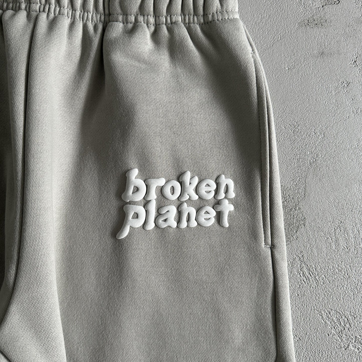 Tuta con cerniera Broken Planet 